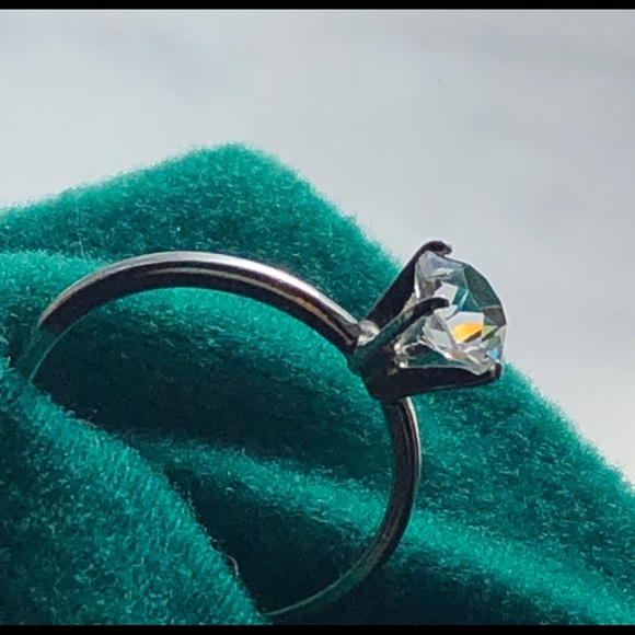 Vintage Uncas Vanderbilt Silver Tone round simulated diamond CZ Solitaire SZ 10 - Picture 7 of 14